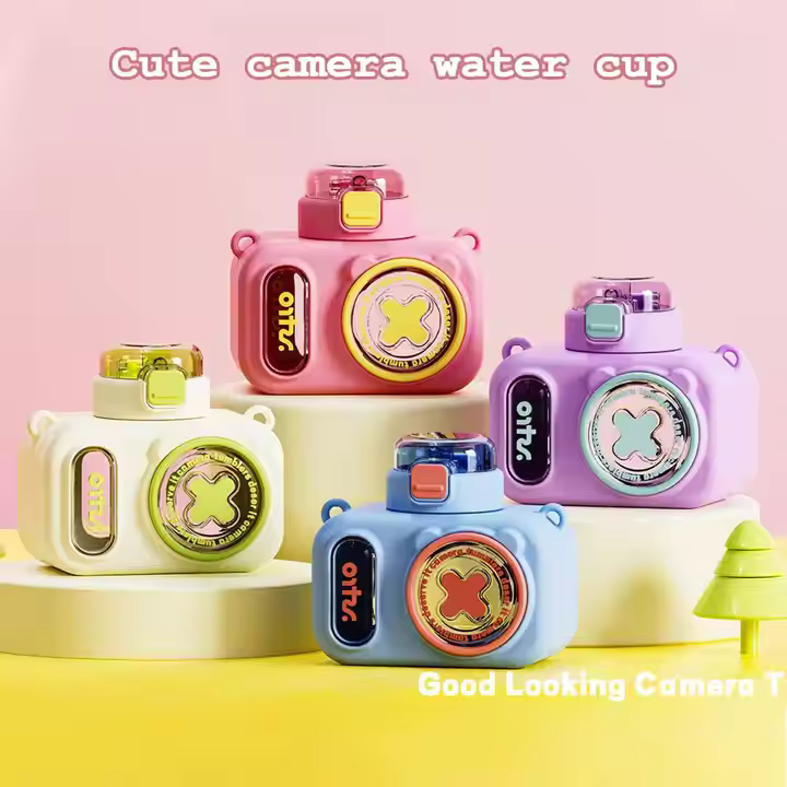 Wholesale 580ml Kids Camera Plastic Water Bottle Creative Portable Strap Direct Drinking Summer Children's Toy for Camping